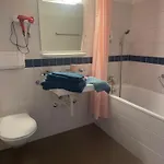 Ilufa Hotel *